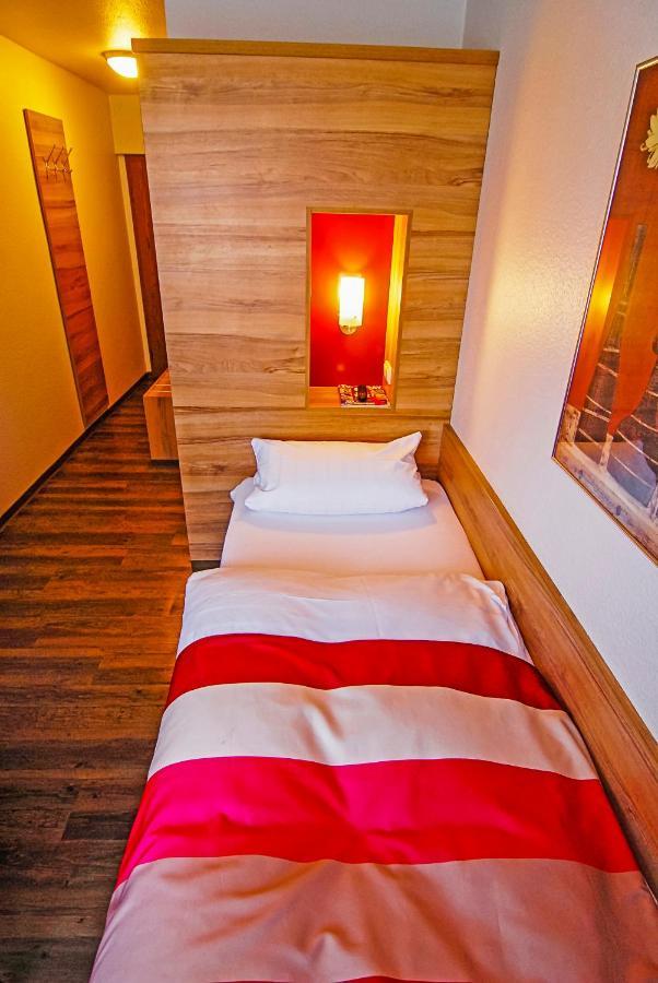 Adolphs Hotel Cologne Extérieur photo